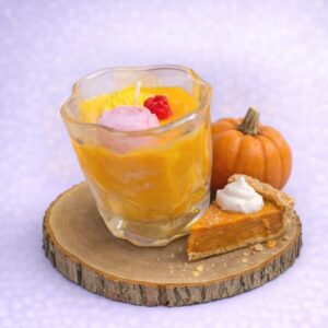 נר עם ריח של עוגת דלעת