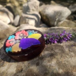 סבון גליצרין עם ריח של שוקולד