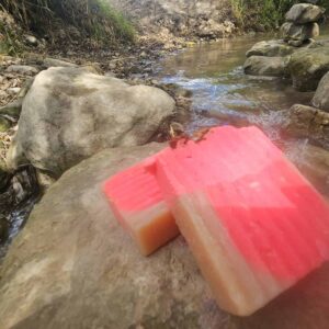 סבון עם Calamine