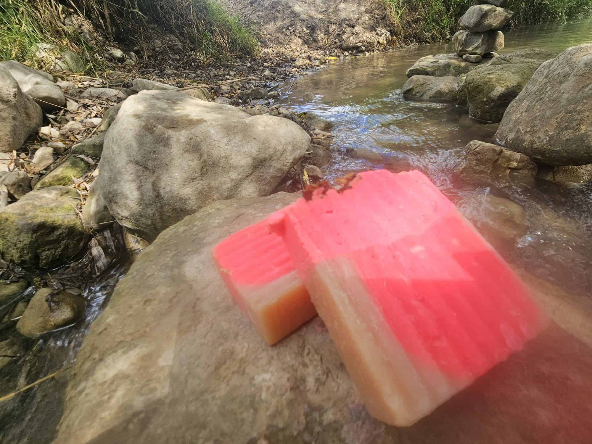 סבון עם Calamine