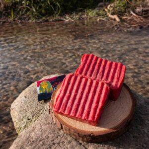 סבון מחימר אדום עם שמן מקדמי