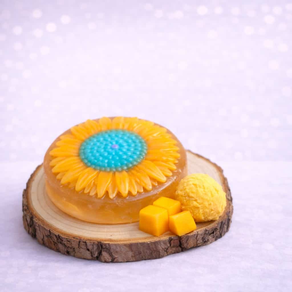 סבון חלב עזים עם ריח של גלידת מנגו