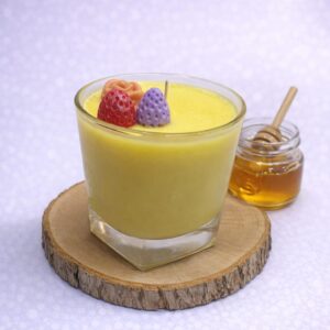 נר עם ריח של דבש