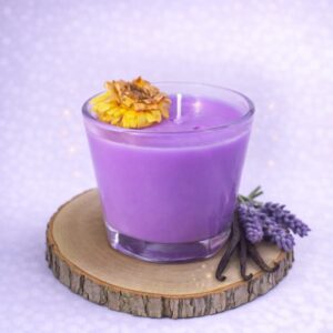 נר עם ריח של פצ'ולי